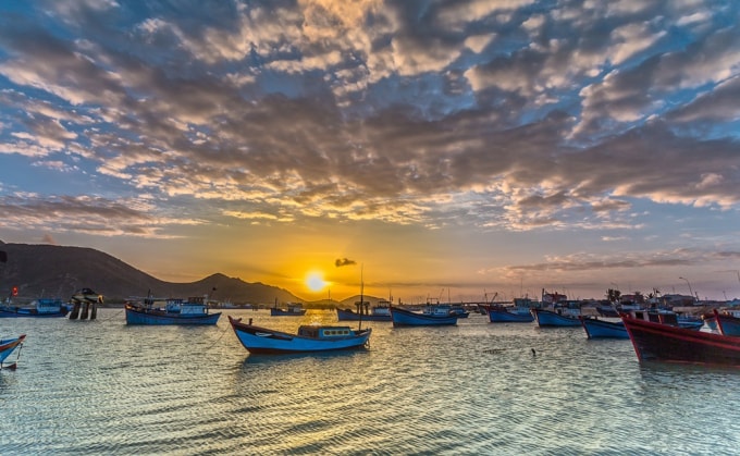 Ninh Chữ đẹp đến mê mẩn khi bình minh ló rạng