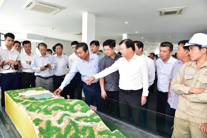 Phó Thủ tướng nhấn mạnh nhiệm vụ chung là phải tập trung xây dựng quy hoạch tỉnh Ninh Thuận theo Luật Quy hoạch. Ảnh: VGP