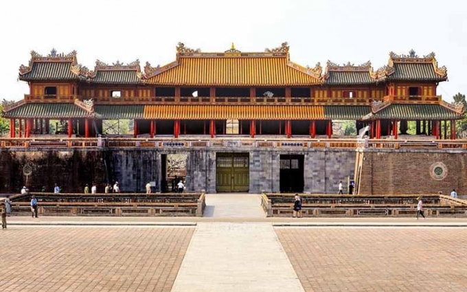 Đại Nội Huế là tên gọi chung cho Hoàng Thành và Tử Cấm Thành Huế