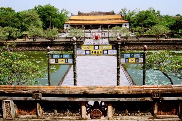 Đại Nội Huế có 4 cửa được bố trí ở 4 mặt