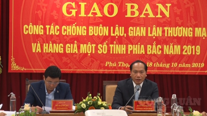 Đồng chí Đàm Thanh Thế, Ủy viên Ban Chỉ đạo 389 Quốc gia, Chánh Văn phòng Thường trực phát biểu tại buổi giao ban.