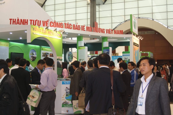 Sản phẩm bảo vệ môi trường luôn thu hút được sự quan tâm của khách hàng. Ảnh: ĐT