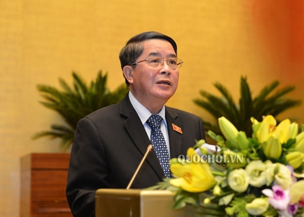Chủ nhiệm Ủy ban Tài chính - Ngân sách Nguyễn Đức Hải trình bày Báo cáo thẩm tra về tình hình thực hiện NSNN năm 2019. Ảnh: quochoi.vn