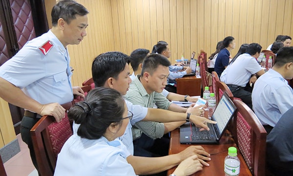Trao đổi nghiệp vụ về công tác thanh tra đối với những DN trốn đóng BHXH, BHYT
