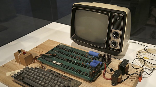 Một trong những chiếc Apple-1 hiếm hoi.