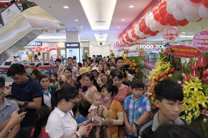 Vincom Plaza Dĩ An chính thức khai trương mang đến trải nghiệm mới cho người dân tỉnh Bình Dương.