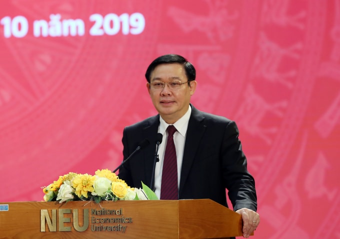 GS.TS Vương Đình Huệ, Phó Thủ tướng Chính phủ Vương Đình Huệ phát biểu tại Hội thảo. Ảnh: VGP