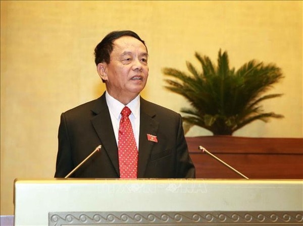 Chủ nhiệm Ủy ban Quốc phòng và An ninh của Quốc hội Võ Trọng Việt báo cáo tại phiên họp. Ảnh: TTXVN
