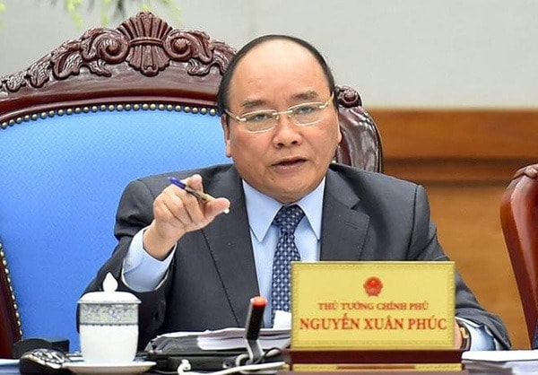 Thủ tướng Chính phủ Nguyễn Xuân Phúc chỉ đạo các Bộ, ngành, địa phương kịp thời phát hiện, có các giải pháp ngăn chặn triệt để những hoạt động lừa đảo. Ảnh: TL