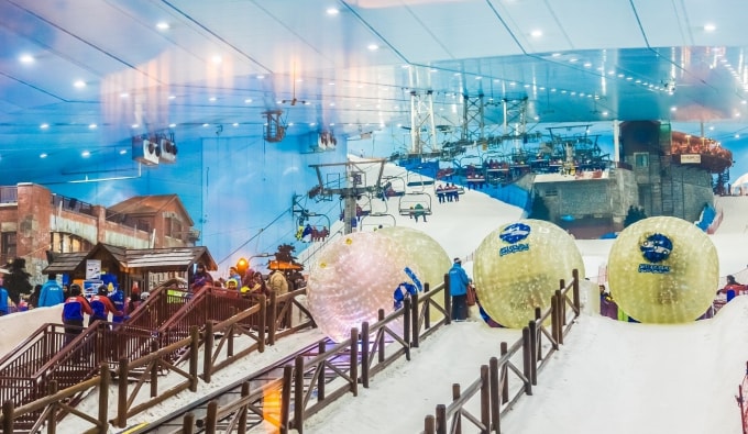 Ski Ninh Chữ Bay mang đến những trải nghiệm tuyết bất tận, tương tự mô hình Ski Dubai.
