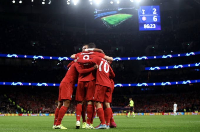Bayern Munich dù đang gặp khủng hoảng ở giải Quốc nội nhưng đang có phong độ cao tại Champions League. Ảnh: Getty