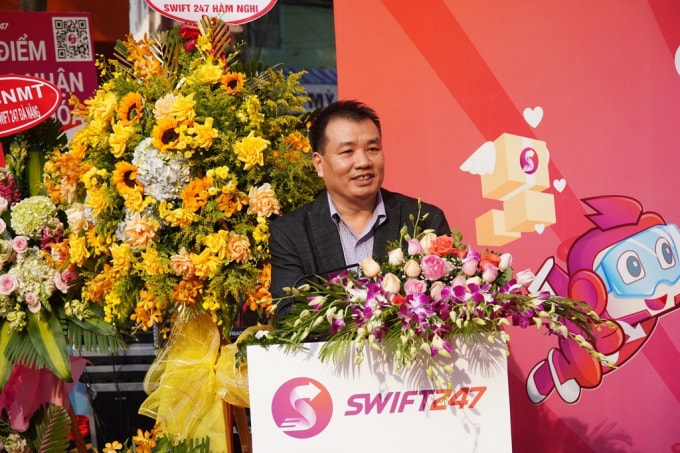 Giám đốc điều hành SWIFT247 Mai Trung Thành phát biểu tại buổi lễ.
