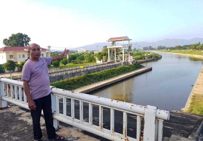 Dự án Cống Nam Đàn đã hoàn thành và đưa vào sử dụng, nhưng bà con ở xóm 1, xã Xuân Hòa, huyện Nam Đàn, Nghệ An vẫn chưa nhận được tiền đền bù.