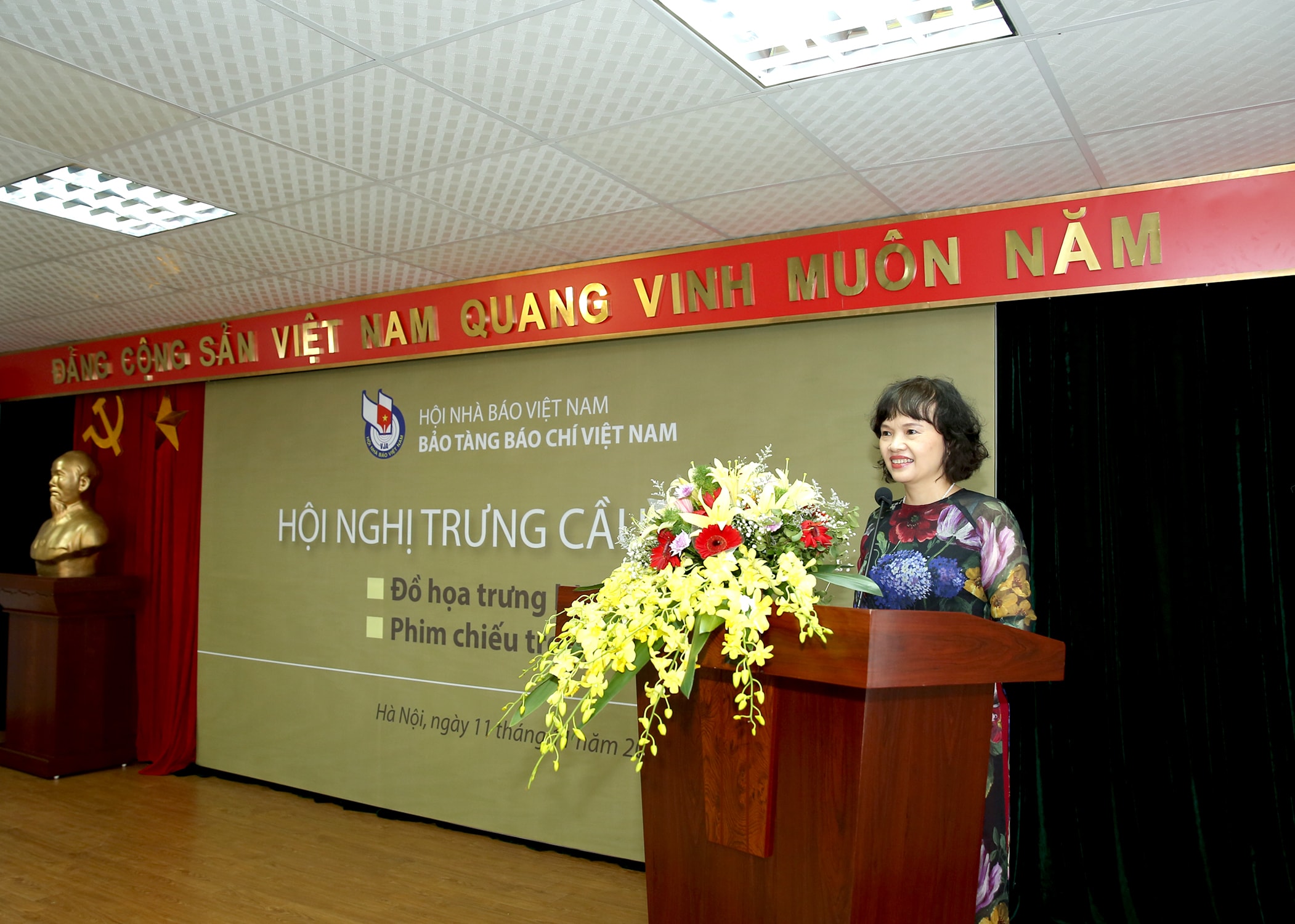 Đồng chí Trần Kim Hoa, Giám đốc Bảo tàng Báo chí Việt Nam phát biểu tại Hội nghị. Ảnh: Sơn Hải
