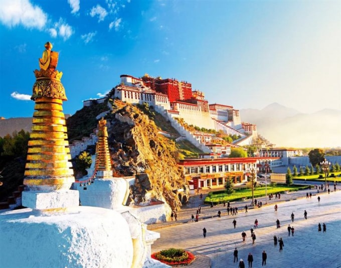Dịp Thu Đông là thời điểm thích hợp cho những chuyến du lịch tới vùng đất Phật.