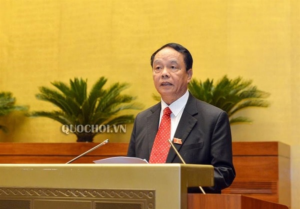 Chủ nhiệm Ủy ban Quốc phòng - An ninh của Quốc hội Võ Trọng Việt trình bày Báo cáo. Ảnh: Trung tâm Báo chí Quốc hội
