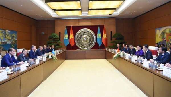 Quang cảnh cuộc hội đàm. Ảnh: ĐBND