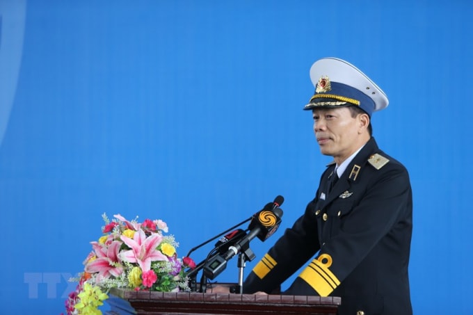 Chuẩn Đô đốc Nguyễn Trọng Bình, Phó Tổng Tham mưu trưởng Quân đội nhân dân Việt Nam phát biểu động viên cán bộ, chiến sỹ Bệnh viện dã chiến cấp 2 số 2 trước khi sang Phái bộ Liên hợp quốc tại Nam Sudan thực hiện nhiệm vụ. Ảnh: TTXVN.