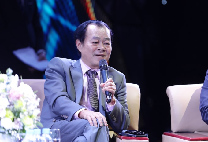 Ông Trần Đắc Sinh, Nguyên Chủ tịch Ủy ban Chứng khoán Nhà nước