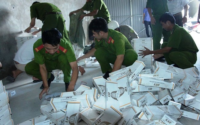 Nhiều vụ buôn thuốc lá lậu bị lực lượng chức năng bắt giữ.
