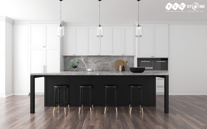 Không gian tối giản với tone màu trung lập của đá marble Light Grey Galaxy của FLC STONE trên tường và bàn bếp