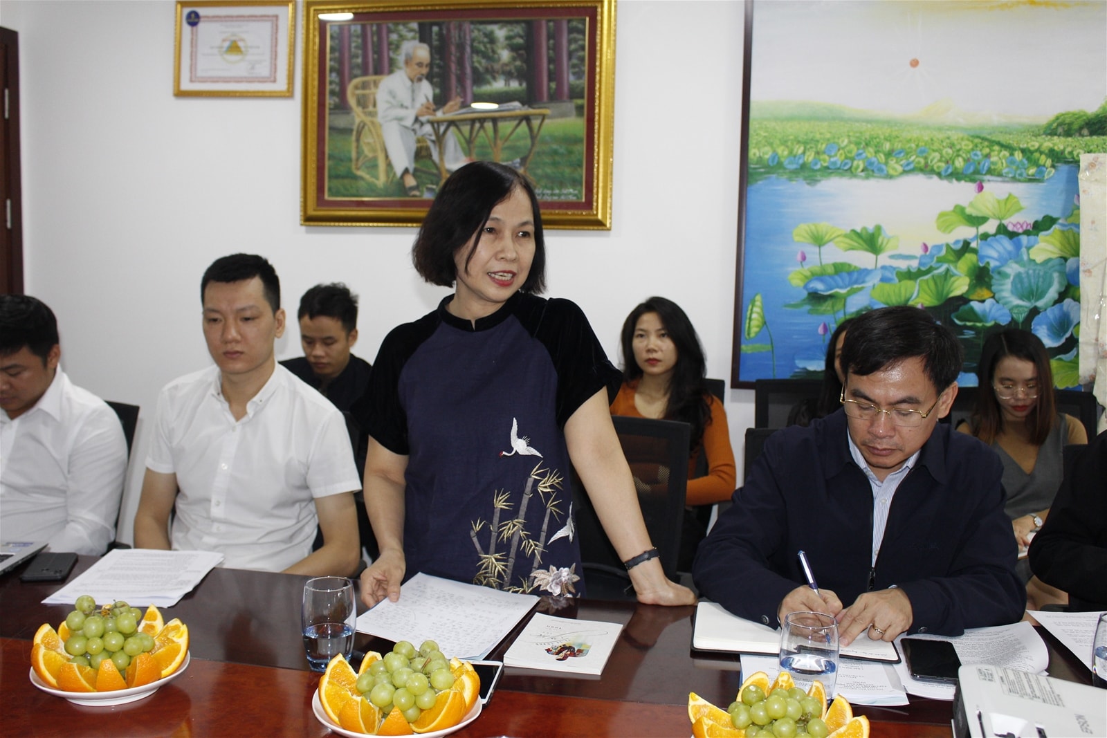 Bà Hà Thị Hồng Dương, Ủy viên BCH, Trưởng Ban Công tác Hội - Hội Nhà báo Việt Nam phát biểu tại Đại hội. Ảnh: Phạm Lượng