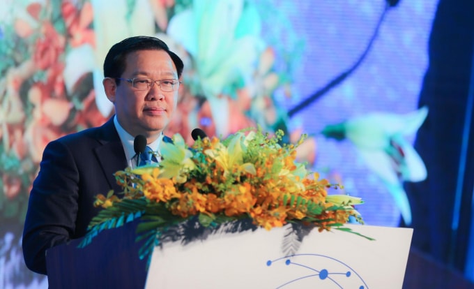 Phó Thủ tướng Vương Đình Huệ phát biểu tại diễn đàn. Ảnh: VGP