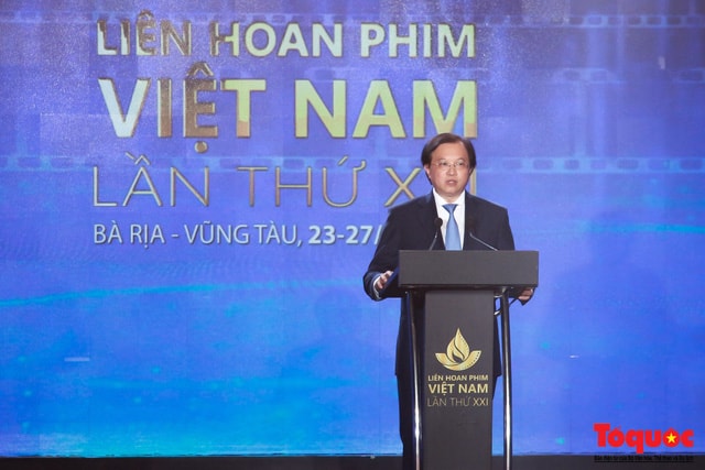 Thứ trưởng Bộ Văn hóa, Thể thao và Du lịch Tạ Quang Đông phát biểu tại Lễ Khai mạc. Ảnh: toquoc.vn