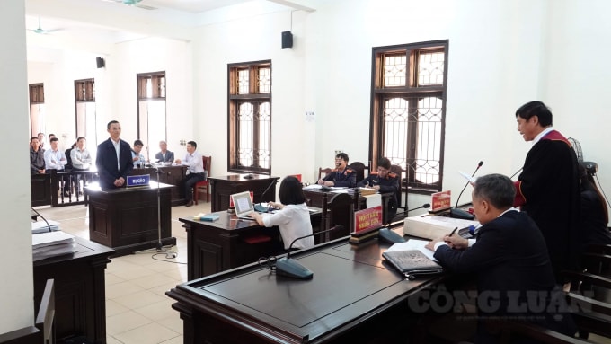 Bị cáo Đặng Anh Tuấn tại tòa án nhân dân tỉnh Phú Thọ.