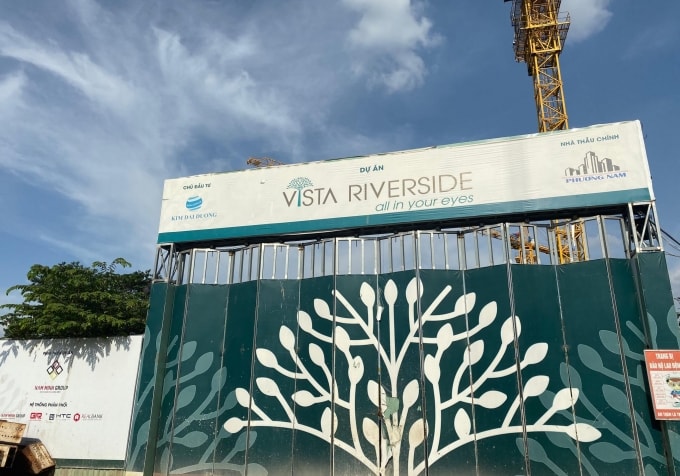 Dự án Vista Riverside (tên gốc là Eden - Thuận An) đang thi công phần móng.