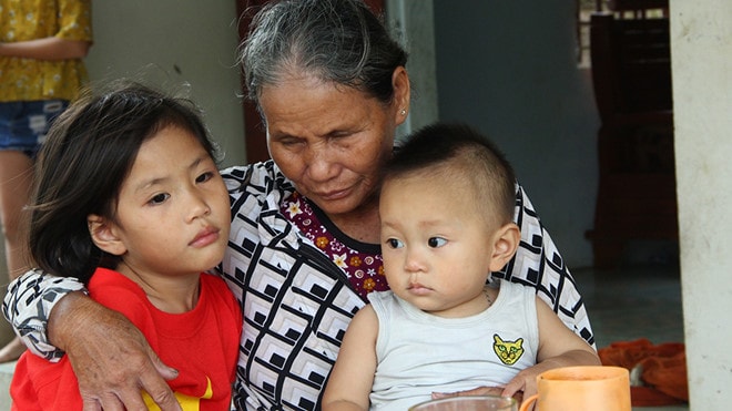 Bà Cao Thị Uyên, mẹ nạn nhân Ca Huy Thành, mong ngóng đưa thi thể con trai về nước- Ảnh: K.HOAN