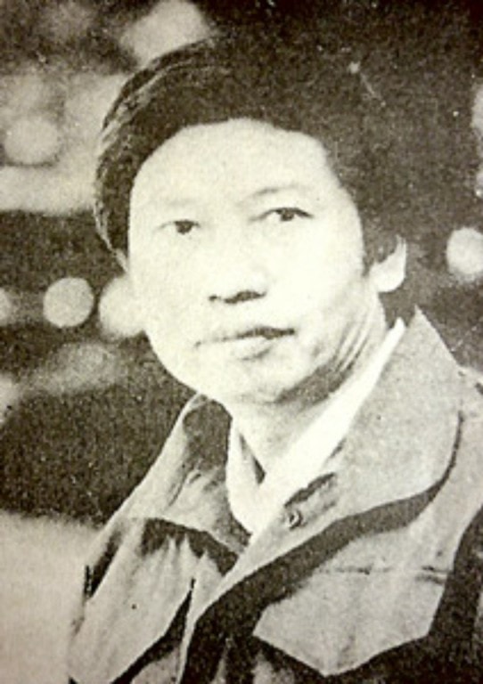 Nhà viết kịch Xuân Trình.