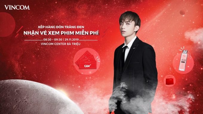 Ca sĩ Soobin Hoàng Sơn làm nóng không khí xếp hàng săn sale Black Friday tại Vincom Center Bà Triệu.