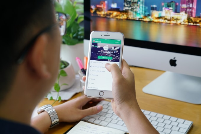 Gửi tiết kiệm online đang dần chiếm xu thế nhờ sự tiện lợi vượt trội.