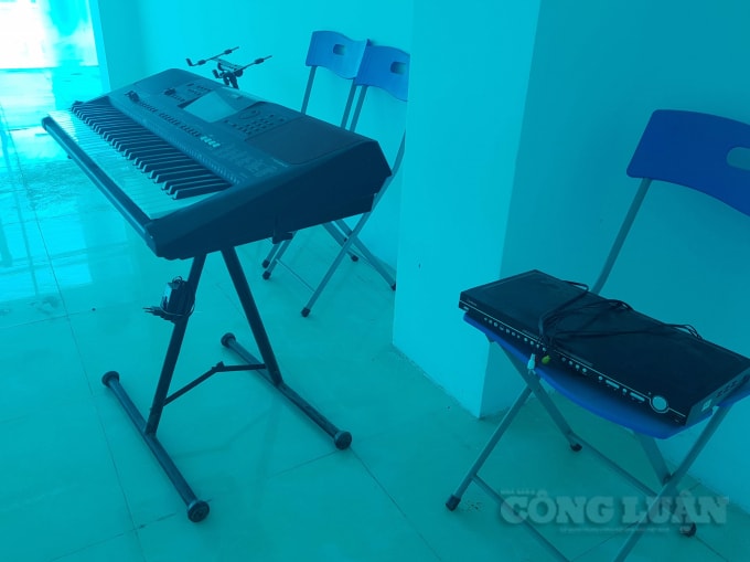 Phòng óc được trang bị các thiết bị hiện đại nhưng vẫn bị để hoang.