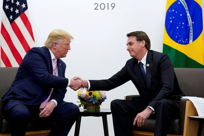 Tổng thống Mỹ Donald Trump và Tổng thống Brazil Jair Bolsonaro. Ảnh: Reuters