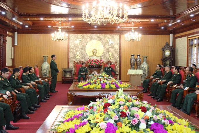 Đại tướng Ngô Xuân Lịch làm việc với Bộ Tư lệnh Quân khu 3. Ảnh: BQP.