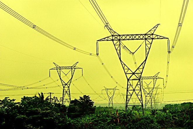 Đường điện cao thế 500KV Bắc Nam
