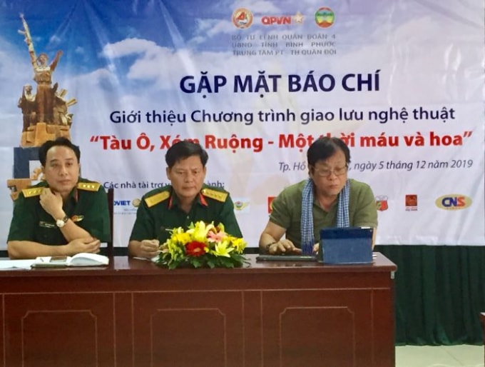 Đại diện Ban tổ chức tại buổi gặp mặt báo chí sáng ngày 5/12/2019.