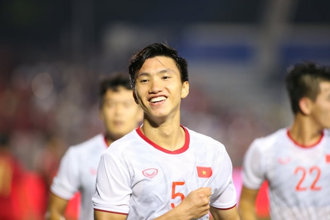 Đoàn Văn Hậu để lại dấu ấn đậm nét với cú đúp vào lưới U22 Indonesia. Ảnh: Dương Nguyễn