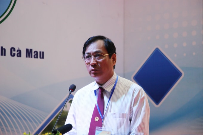 Ông Trần Hồng Quân - Phó Chủ tịch UBND tỉnh Cà Mau phát biểu tại buổi tọa đàm.