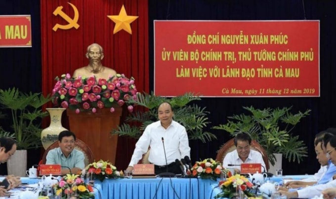 Thủ tướng Chính phủ Nguyễn Xuân Phúc làm việc với lãnh đạo tỉnh Cà Mau.