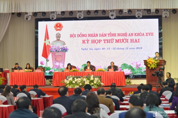 Quang cảnh kỳ họp thứ 12, HĐND tỉnh Nghệ An nhiệm kỳ 2016 – 2021. Ảnh báo nghệ an