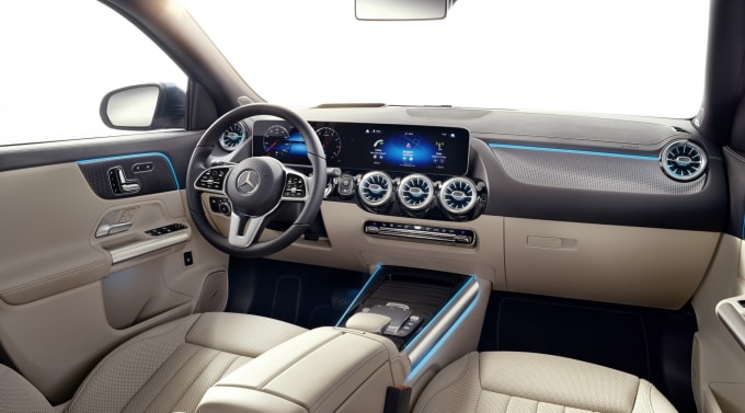 2021-mercedes-benz-gla-45