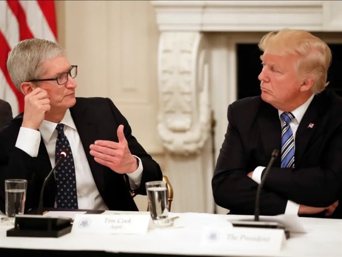 Tim Cook đã có 1 buổi trò chuyện với ông Trump