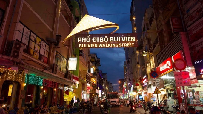 Phố đi bộ Bùi Viện TP. HCM là mô hình kinh tế ban đêm nổi bật tại Việt Nam