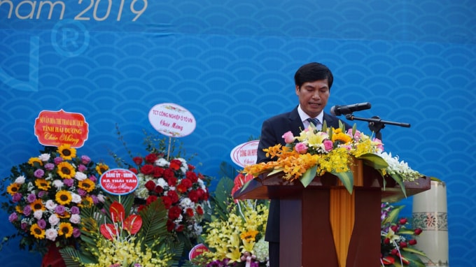 Ông Nguyễn Hữu Thức - Tổng Giám đốc Công ty CP Gốm Chu Đậu phát biểu tại buổi lễ.