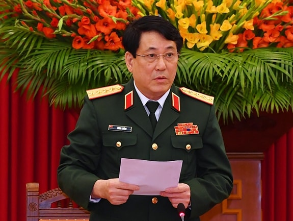 Đại tướng Lương Cường báo cáo những kết quả nổi bật trong xây dựng nền QPTD vững mạnh giai đoạn 2009 - 2019. Ảnh: BQP.