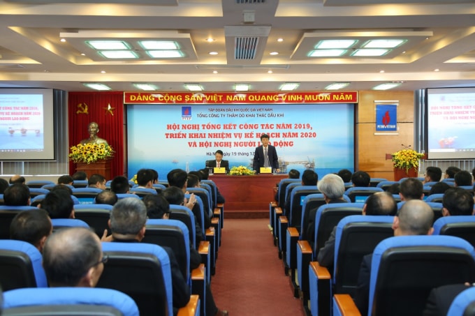 Chủ tịch PVEP Trần Hồng Nam và Tổng Giám đốc Trần Quốc Việt điều hành Hội nghị