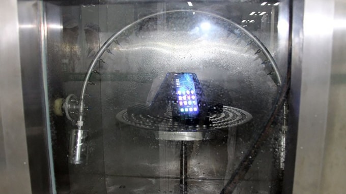 quy-trinh-san-xuat-smartphone-OPPO-4